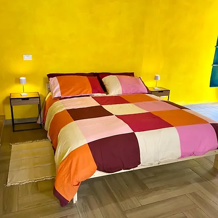 Il Parco Stanza Garibaldi Nocleg ze śniadaniem *